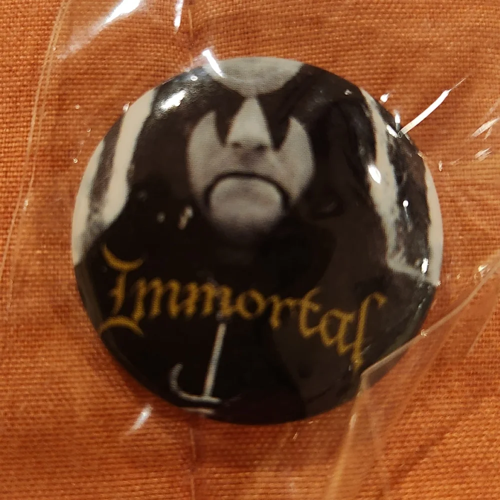 IMMORTAL Band - 4 Buttons and 1 Pendant Set - NEW